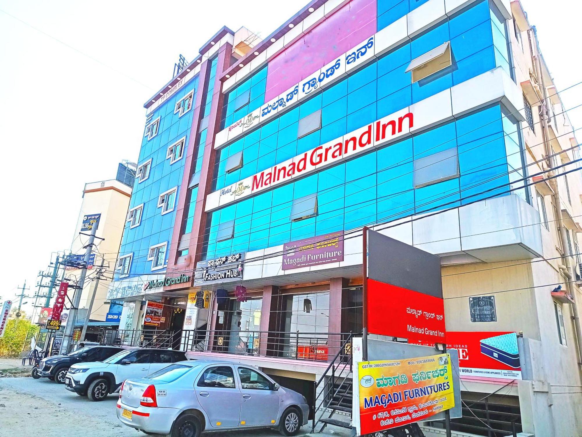 Hotel Malnad Grand Inn Kumbalgod Buitenkant foto