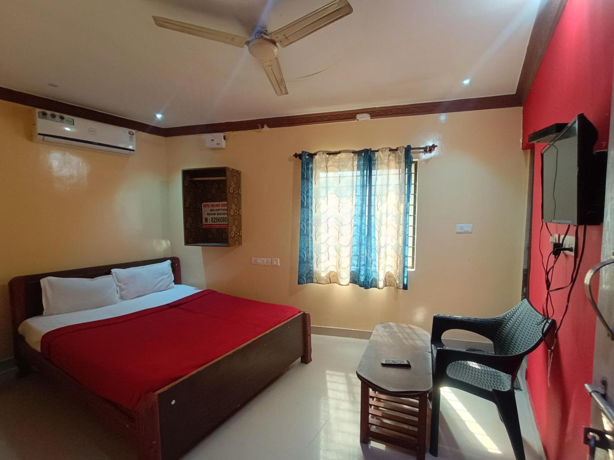Hotel Malnad Grand Inn Kumbalgod Buitenkant foto
