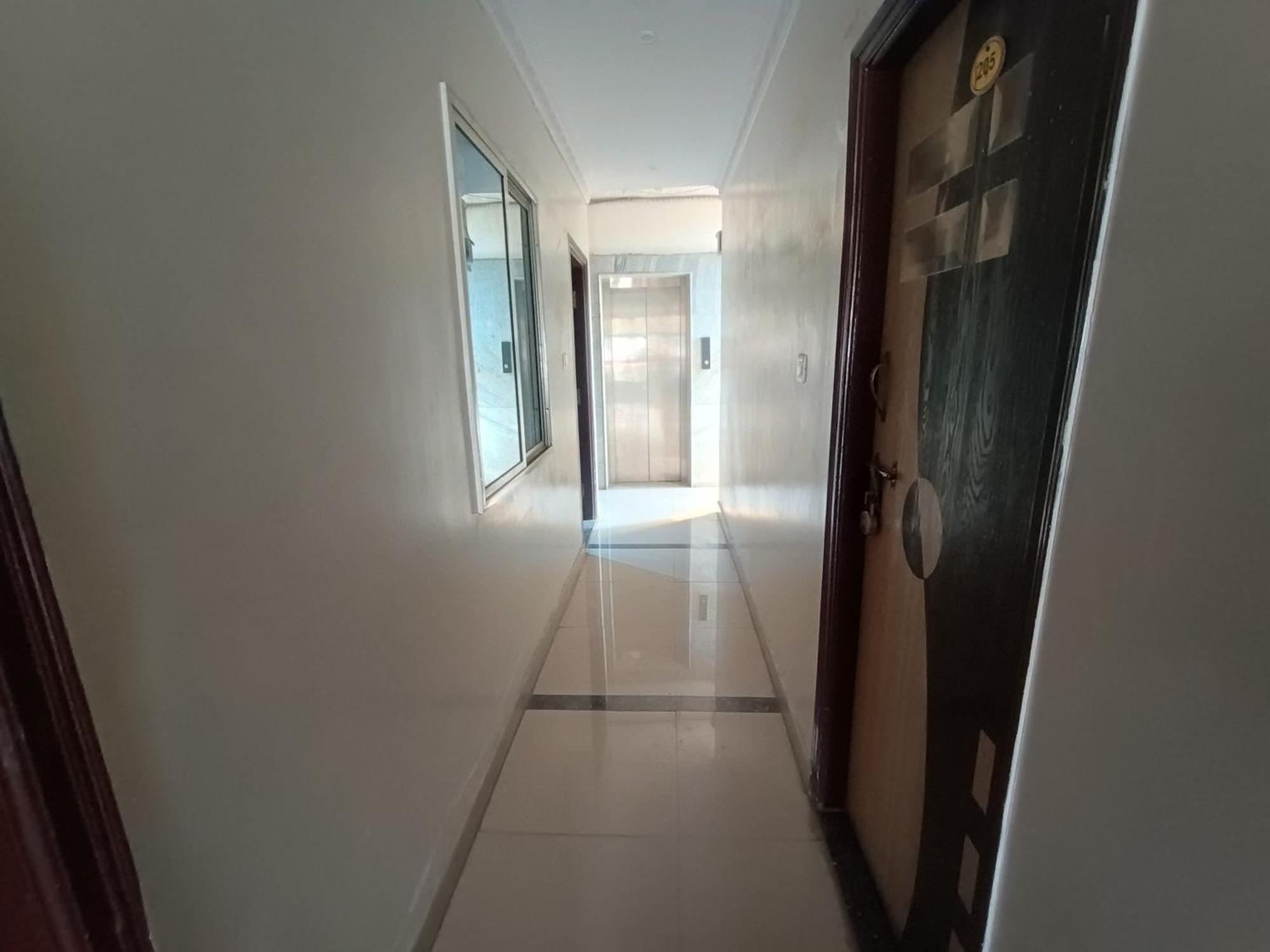 Hotel Malnad Grand Inn Kumbalgod Buitenkant foto