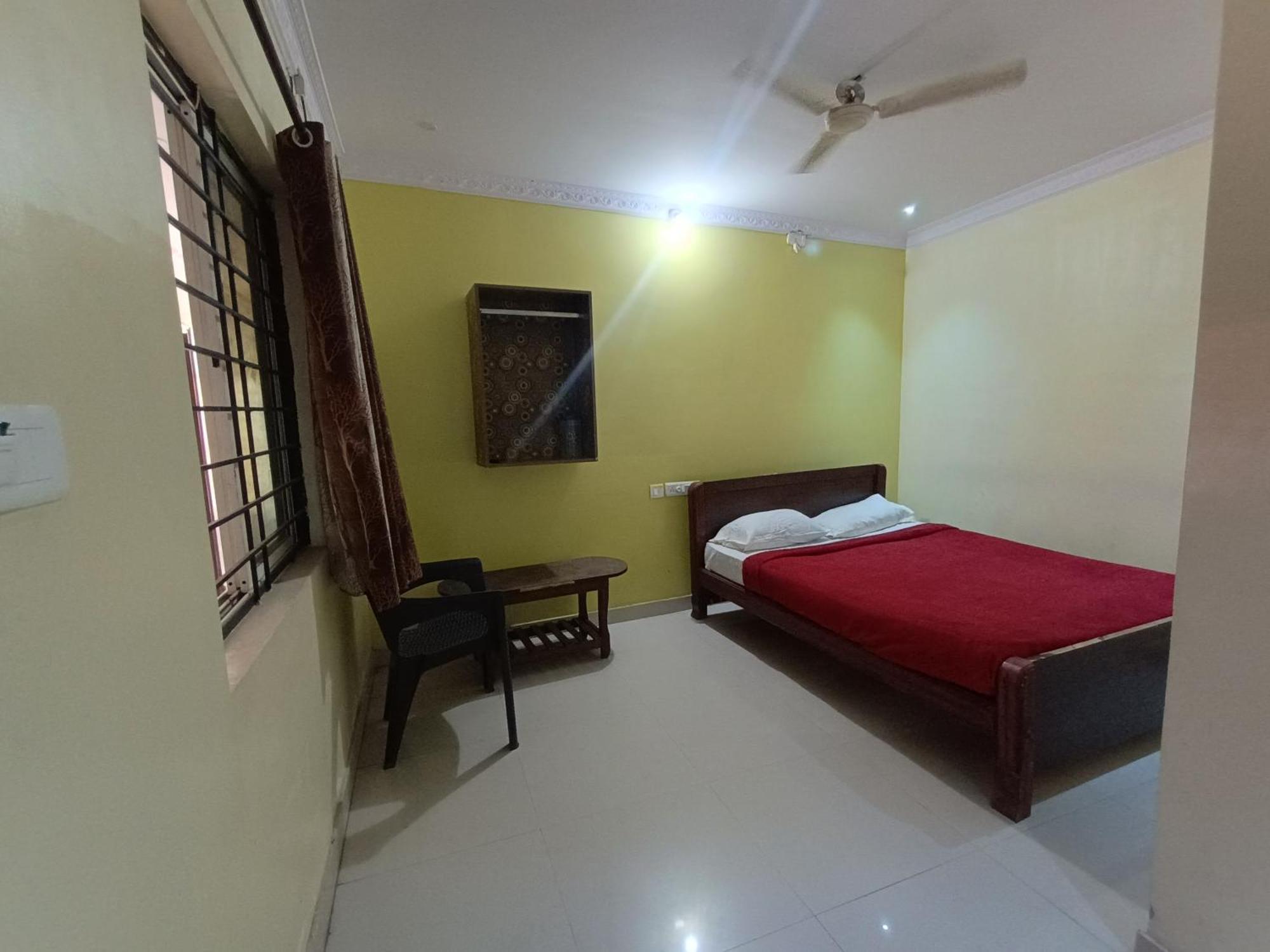 Hotel Malnad Grand Inn Kumbalgod Buitenkant foto