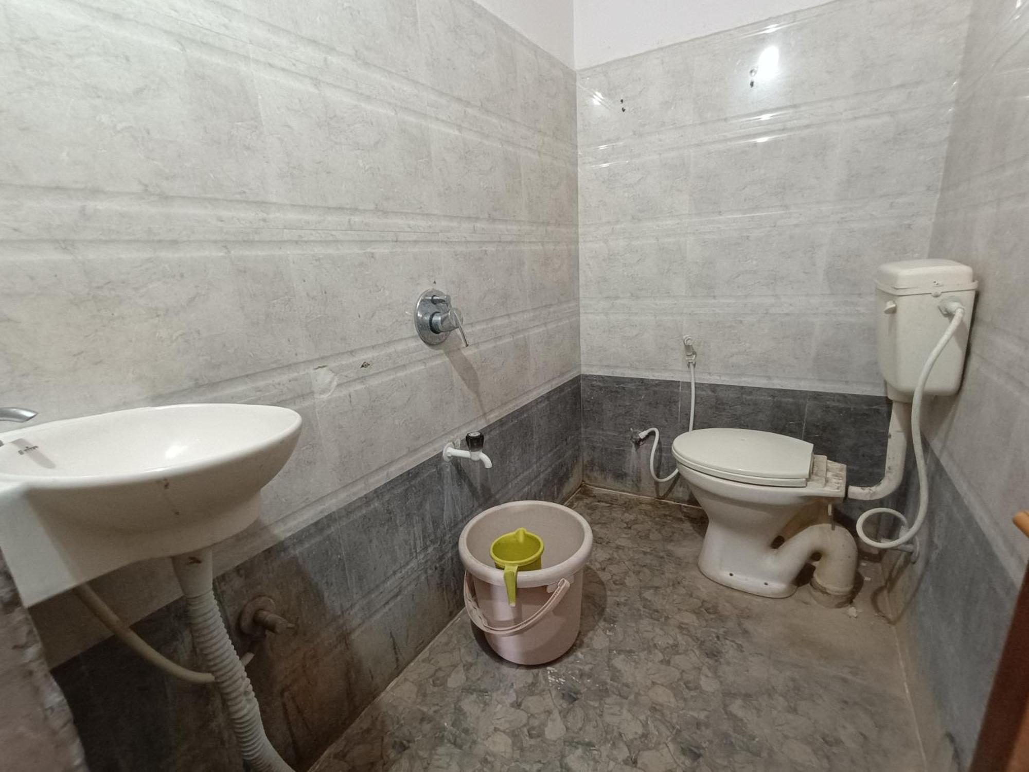 Hotel Malnad Grand Inn Kumbalgod Buitenkant foto